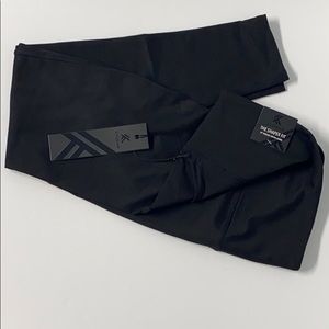 Black Kyodan ‘The Shaper Fit’ Workout Leggings, M